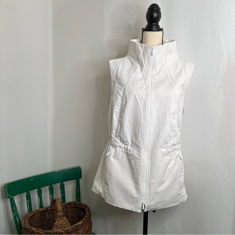 Lafayette 148 New York White Sleeveless Zip Vest